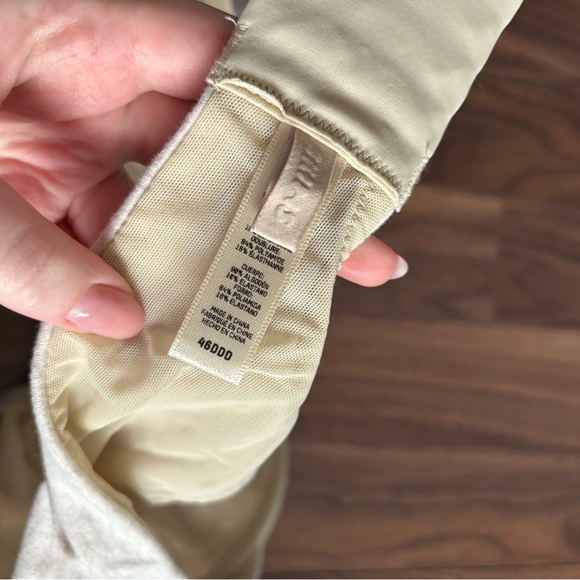 SKIMS Cotton Jersey TShirt Bra | 46DDD - Picture 3 of 3